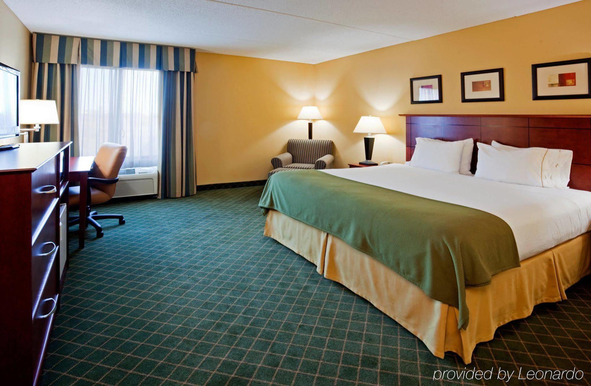 Holiday Inn Express Hotel & Suites Coon Rapids - Blaine Area, An Ihg Hotel Esterno foto